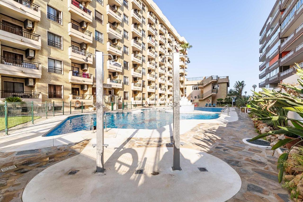 76-Lovely Beach Front Apartment In Фуeнхирола Екстериор снимка