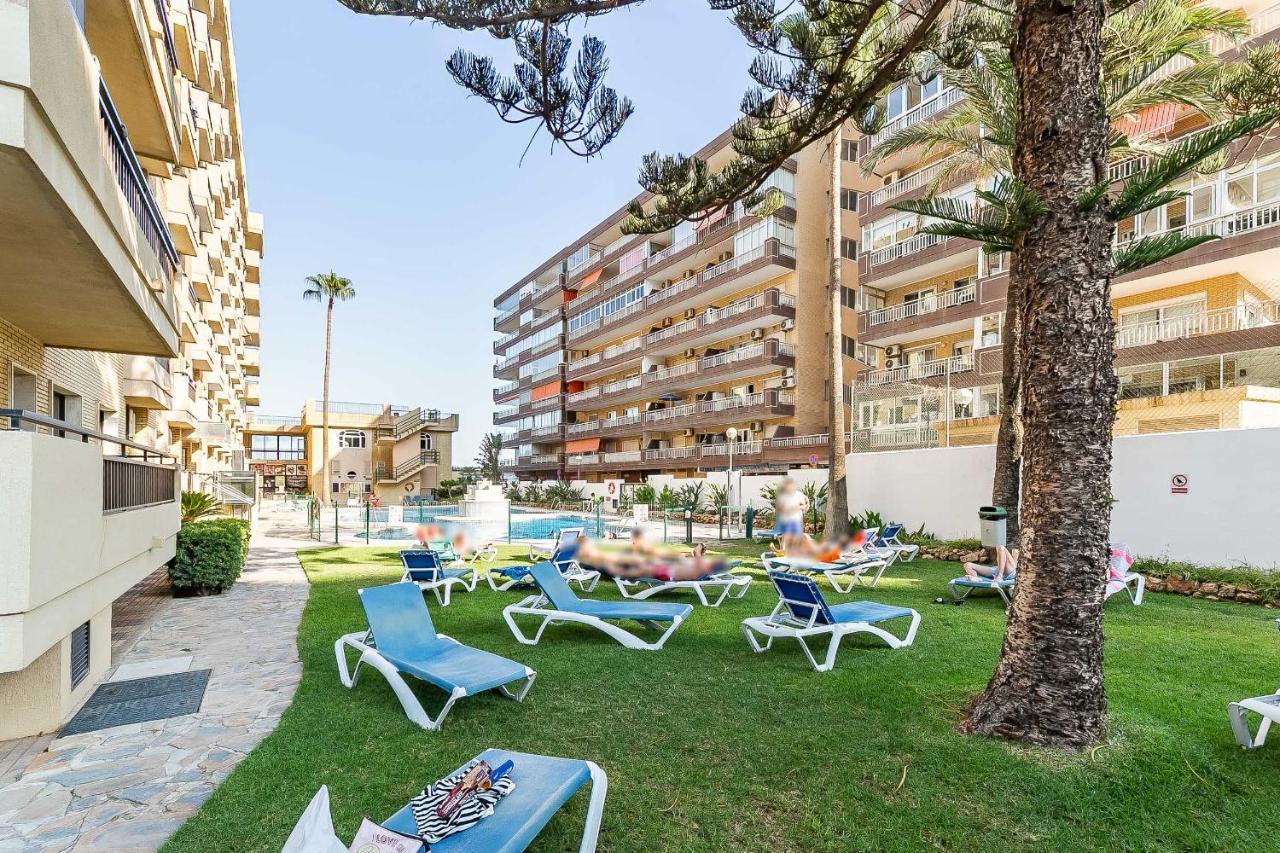 76-Lovely Beach Front Apartment In Фуeнхирола Екстериор снимка